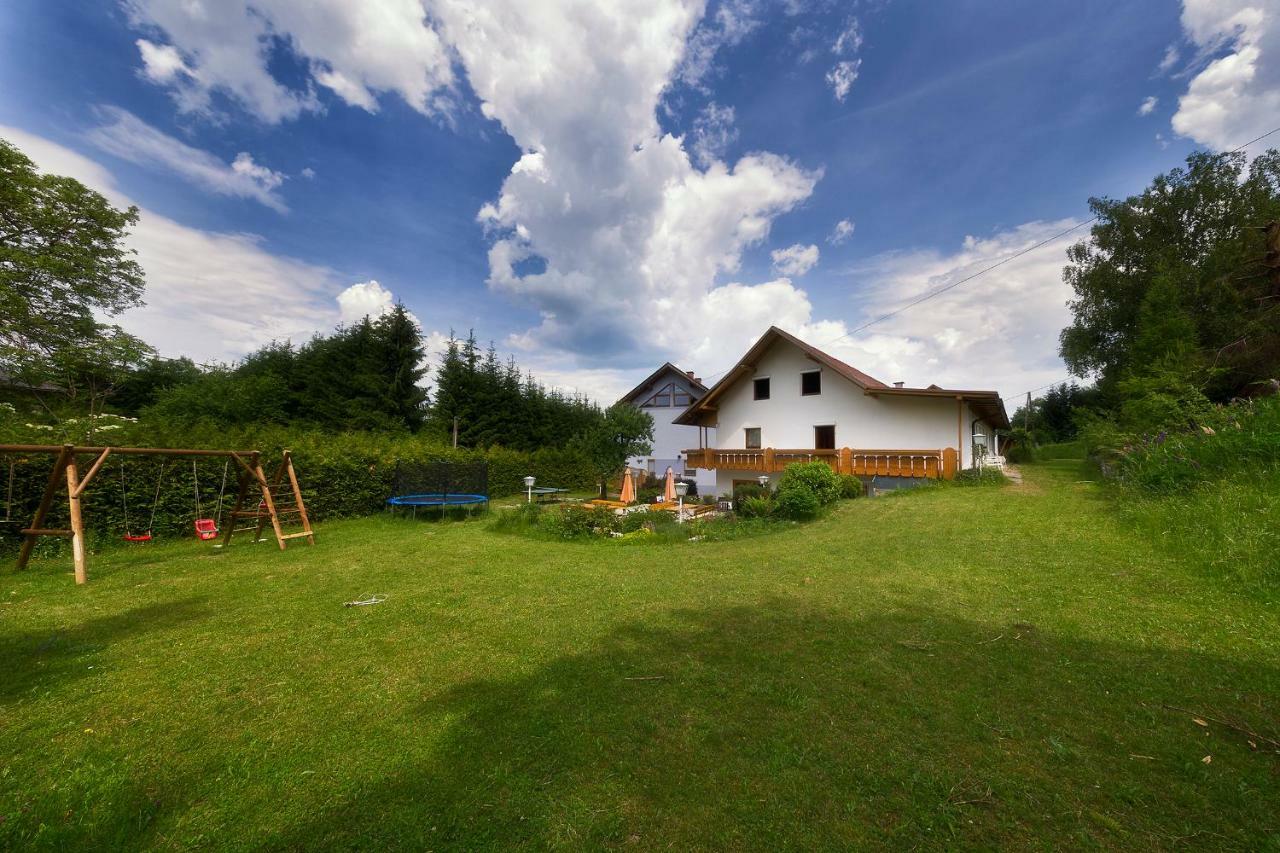 Gaestehaus Lanthaler Rosenbach Exterior foto